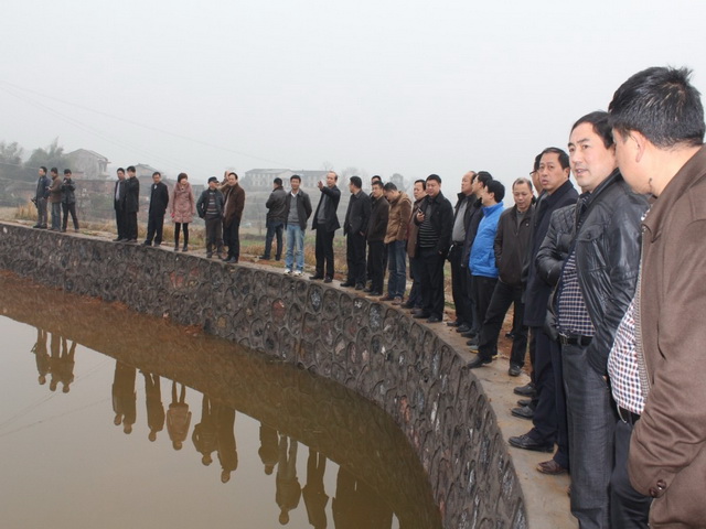  ķֱͨحҫ δλ鷢չߡķ